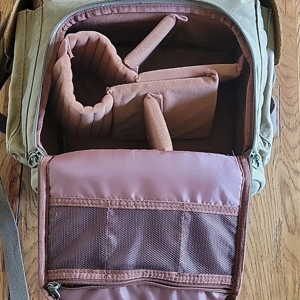 Camera Backpack, DSLR/SLR/Mirrorless Photography Camera Bag Waterproof